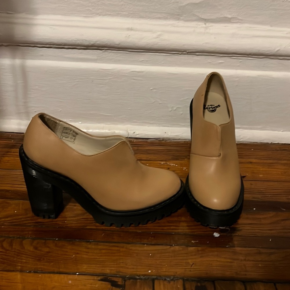 Dr. Martens Cordelia Boots